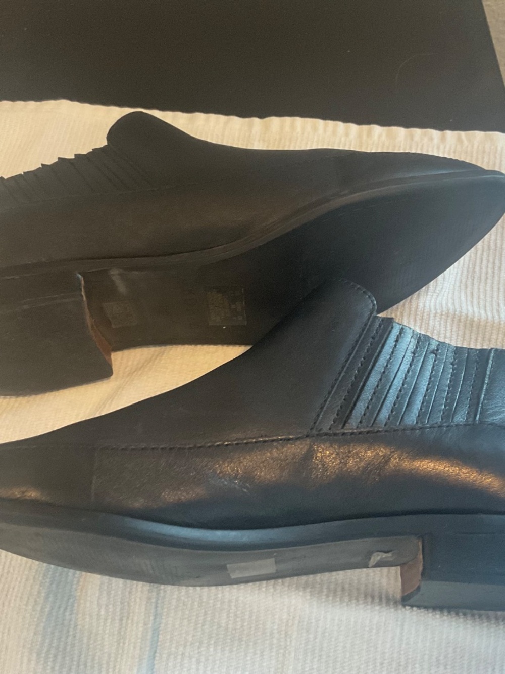 Kelsi Dagger ankle boot in black leather - Picture 3 of 6